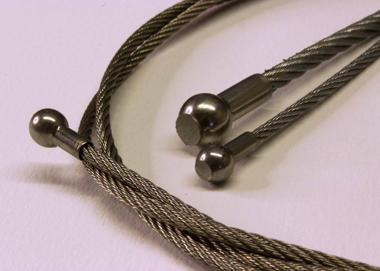 Seamed wire